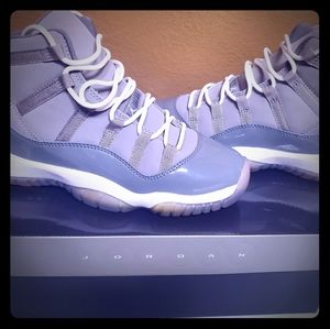 Brand new Air Jordan 11 Retro Cool Greys